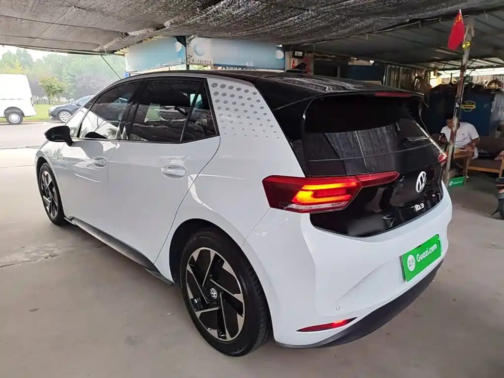 Volkswagen ID.3 — миниатюра 5