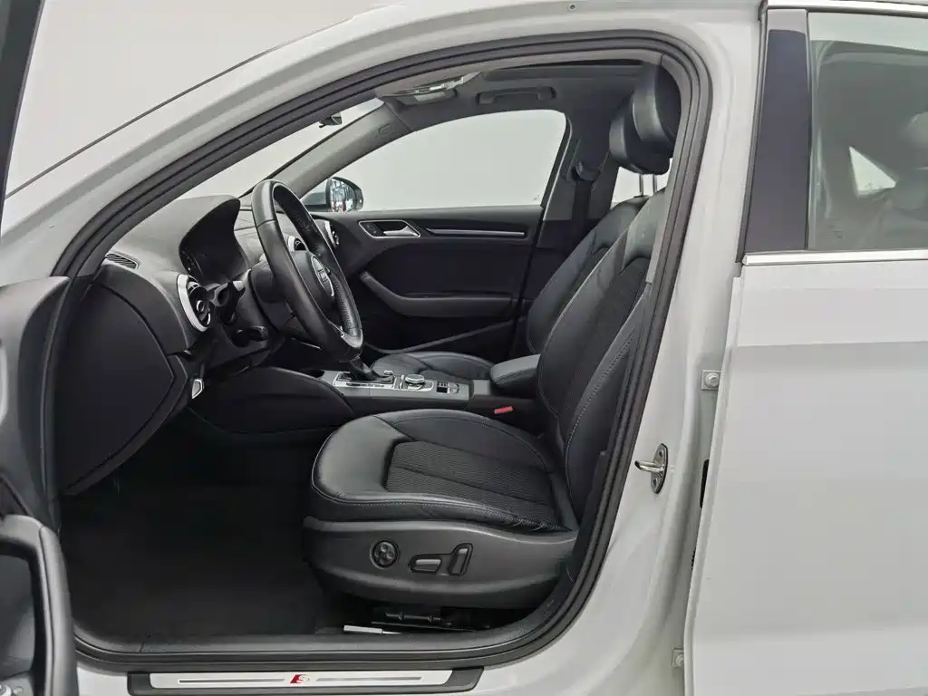 Audi A3 — миниатюра 10