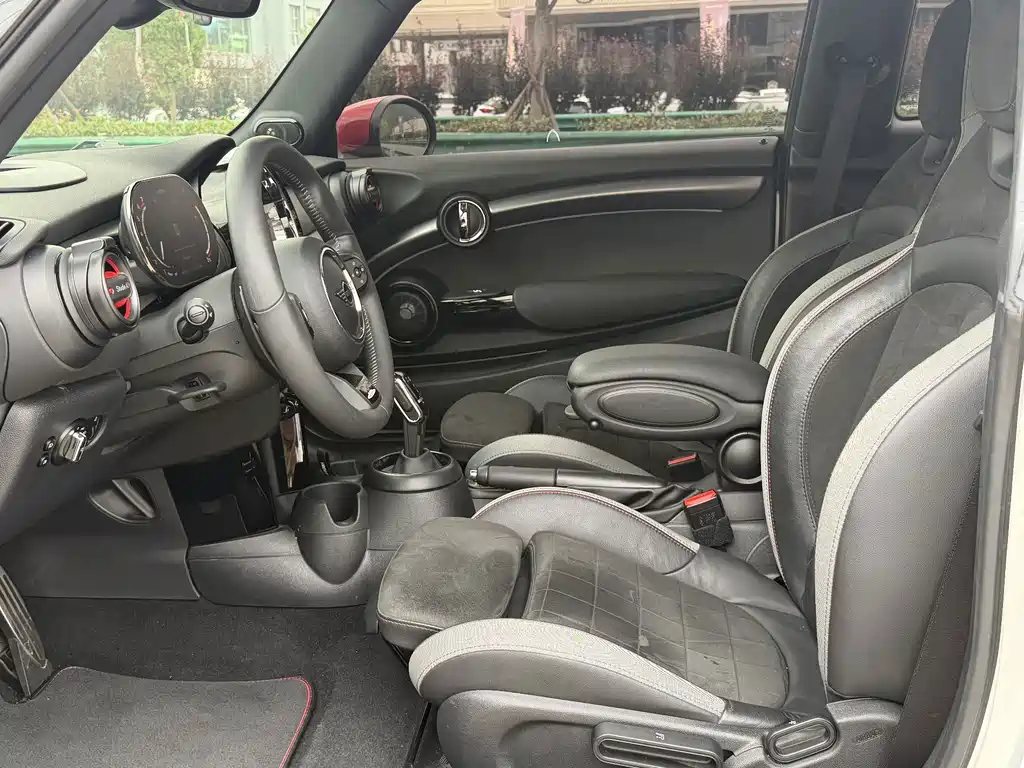 MINI Mini JCW — миниатюра 6