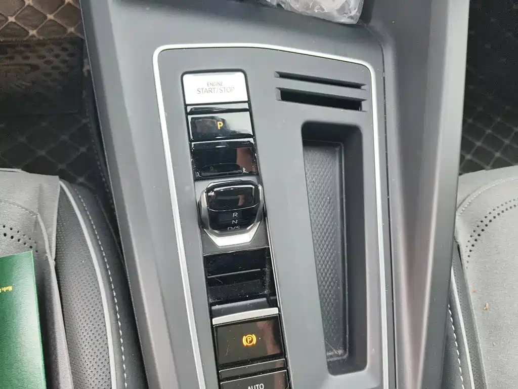 Volkswagen Golf — миниатюра 11