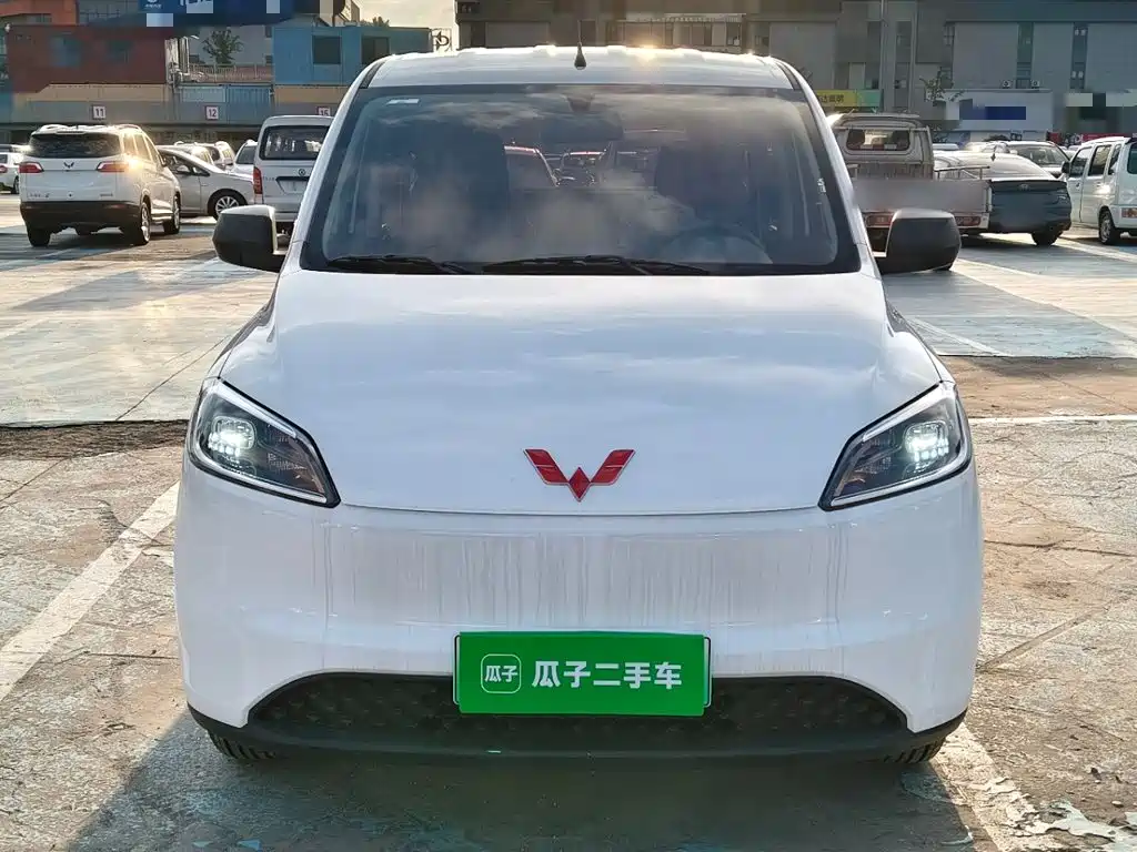 Wuling Hongguang EV — миниатюра 3