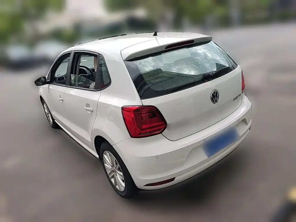 Volkswagen Polo — миниатюра 7