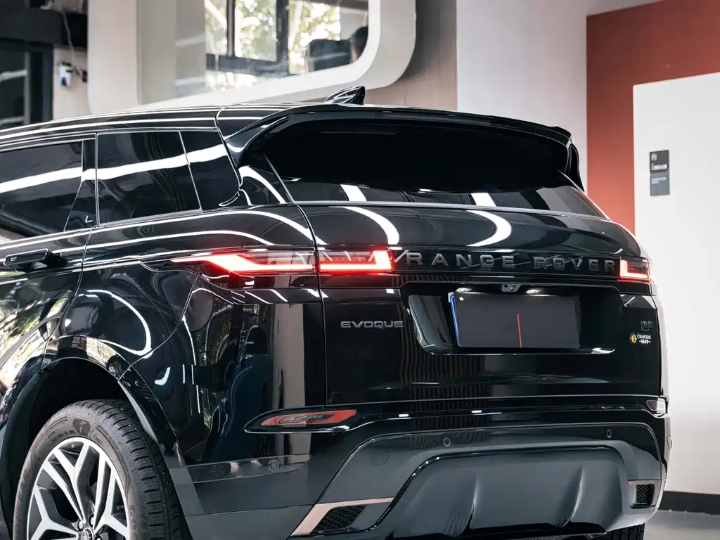 Land Rover Evoque — миниатюра 8