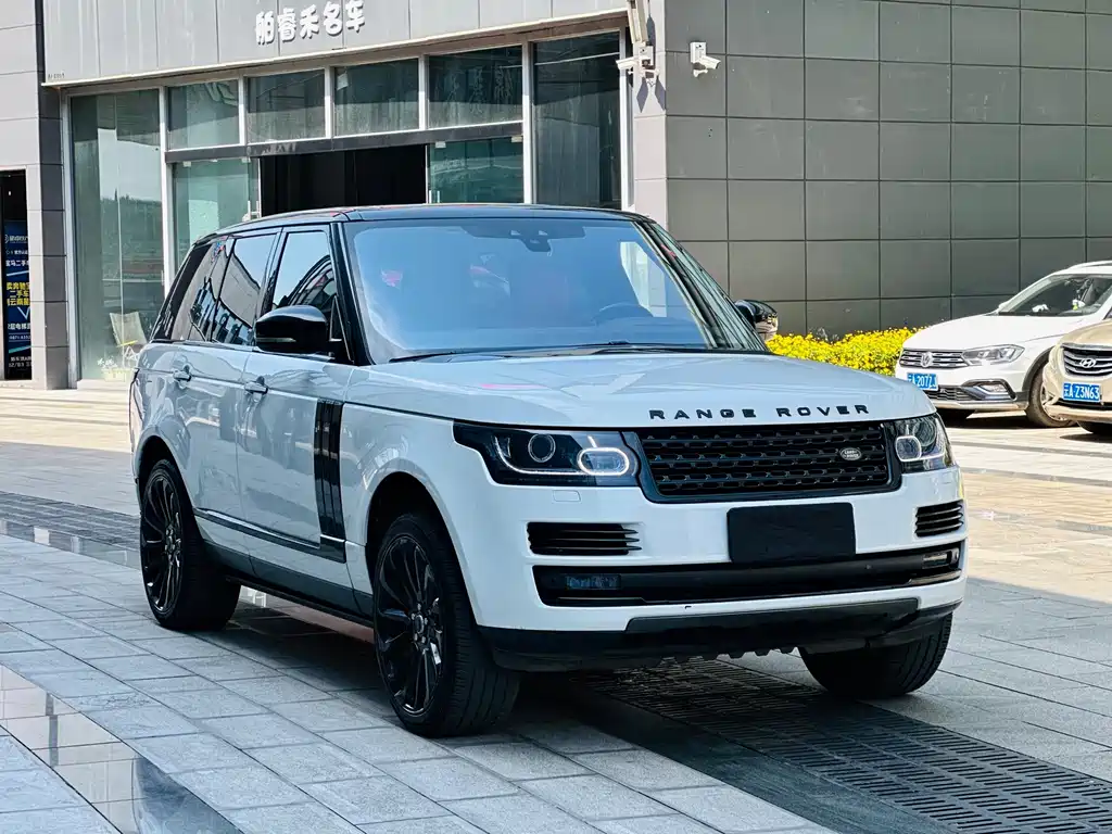 Land Rover Range Rover — миниатюра 3