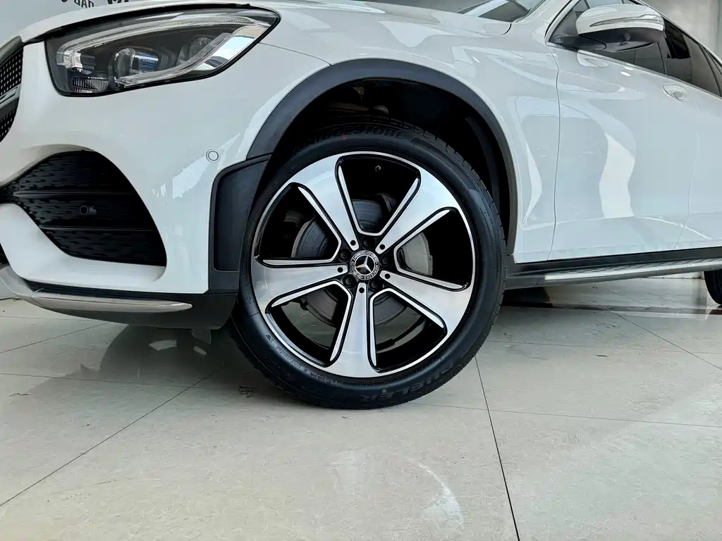 Mercedes-Benz GLC — миниатюра 21