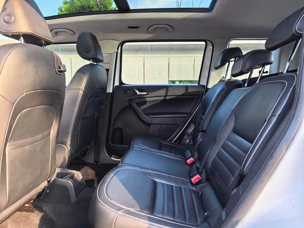 Skoda Yeti — миниатюра 5