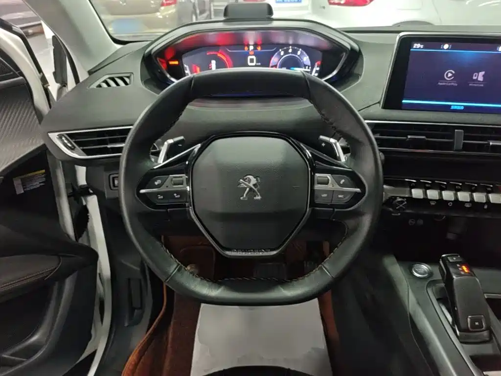Peugeot 5008 — миниатюра 11