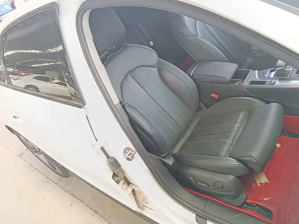 Audi A4L — миниатюра 25