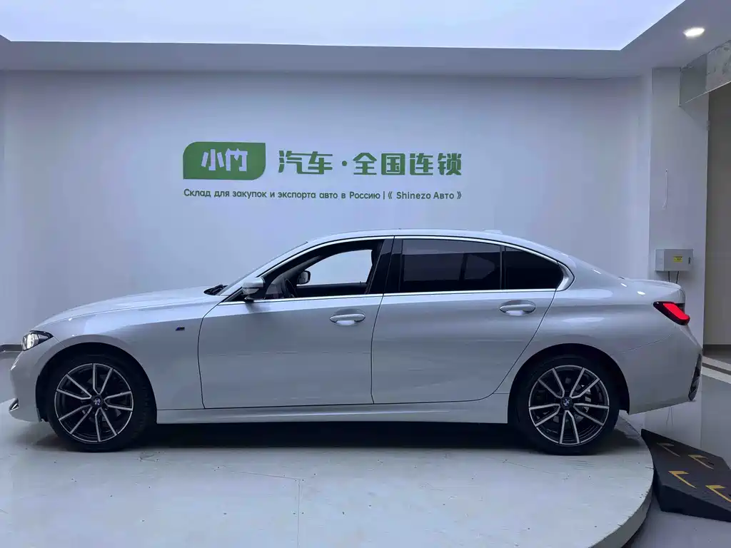 BMW 3 Series — миниатюра 4