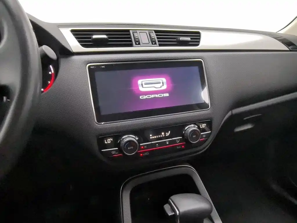 Qoros Qoros 5 — миниатюра 12