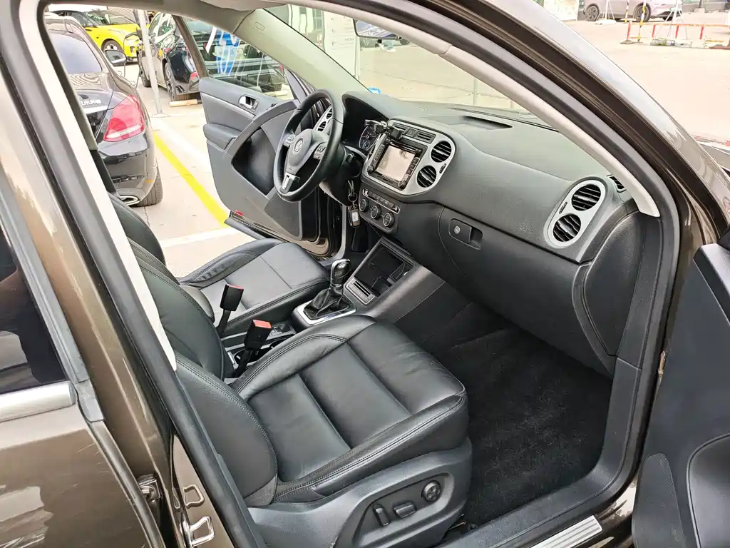 Volkswagen Tiguan — миниатюра 13