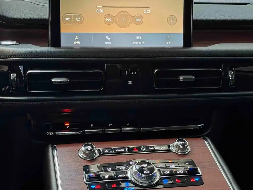 Lincoln Aviator (Import) — миниатюра 12