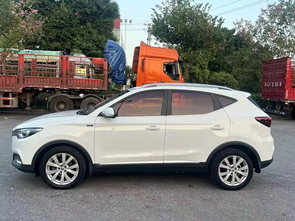 MG ZS — миниатюра 4