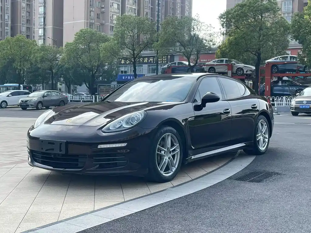 Porsche Panamera 2016