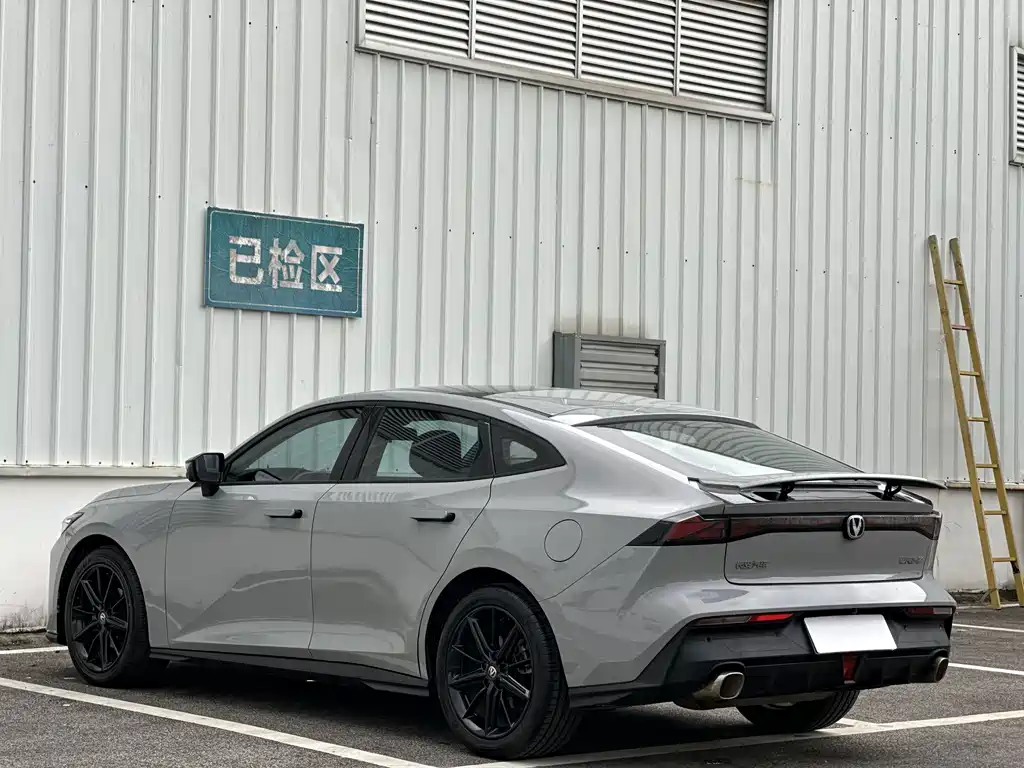 Changan UNI-V — миниатюра 7