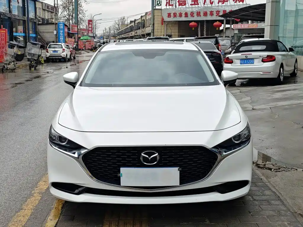 MAZDA 3 ANGKESAILA
