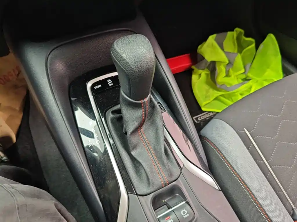 Toyota Corolla — миниатюра 14