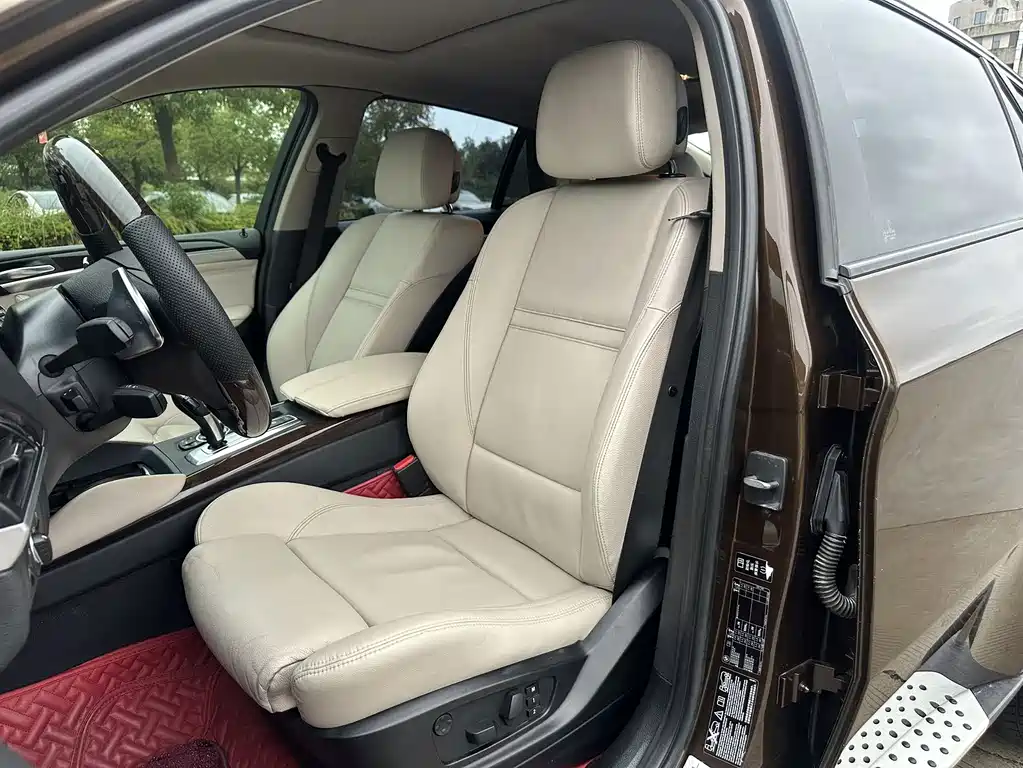 BMW X6 — миниатюра 13