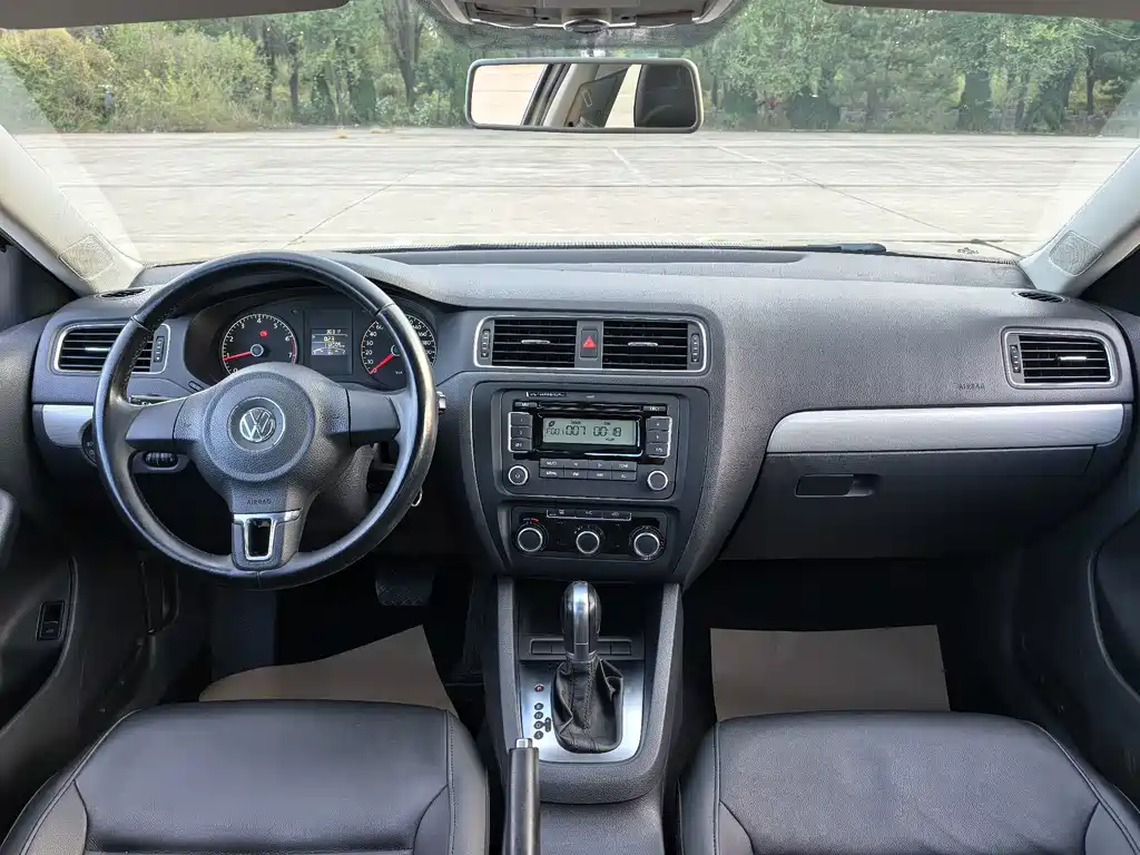 Volkswagen Sagitar — миниатюра 13
