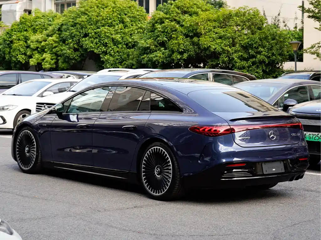 Mercedes-Benz EQS AMG — миниатюра 4