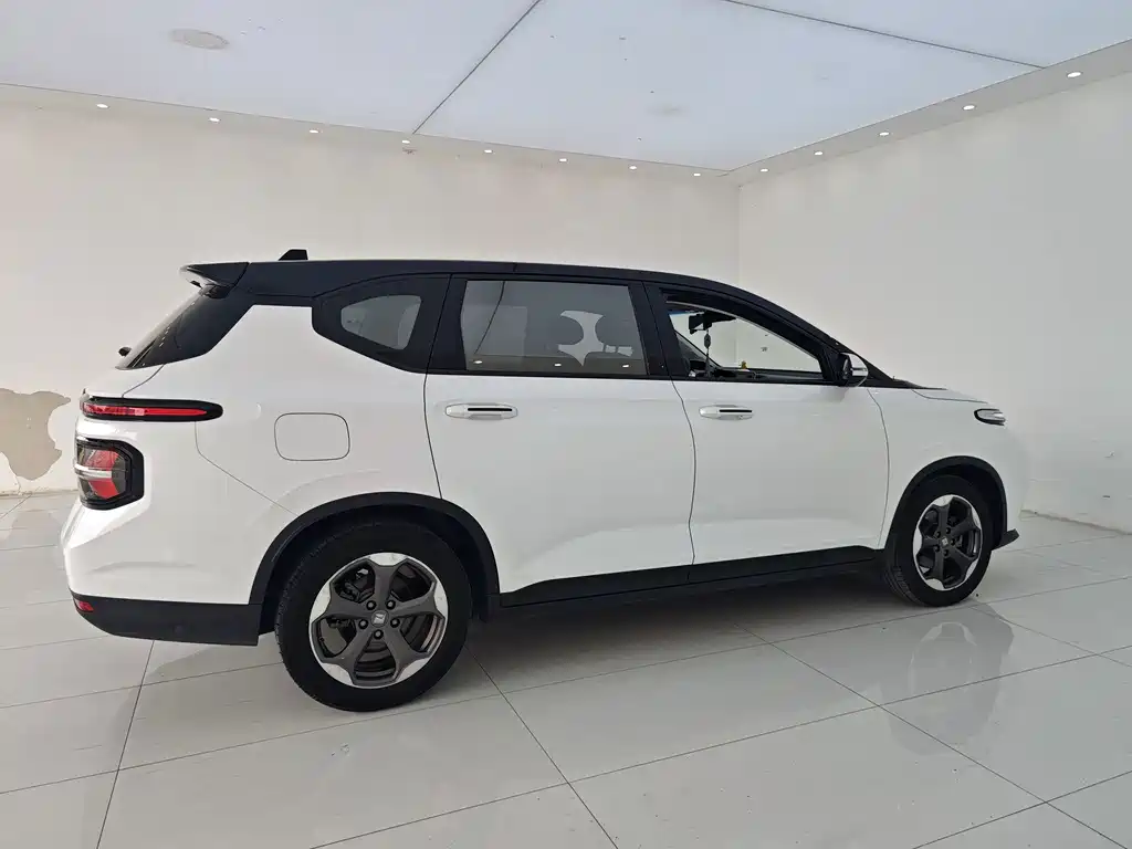 Baojun RM-5 — миниатюра 17