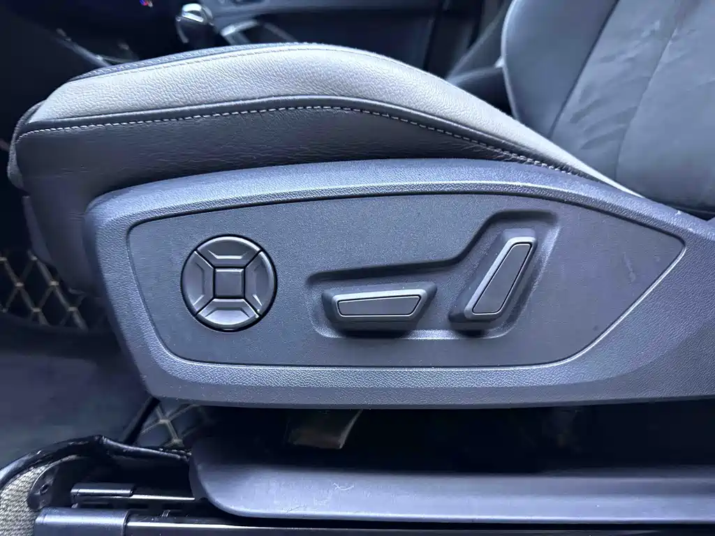 Audi Q3 — миниатюра 16