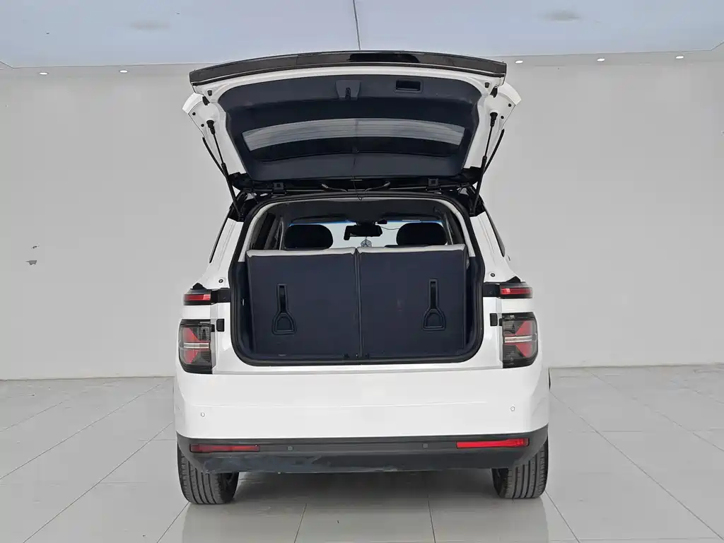 Baojun RM-5 — миниатюра 20