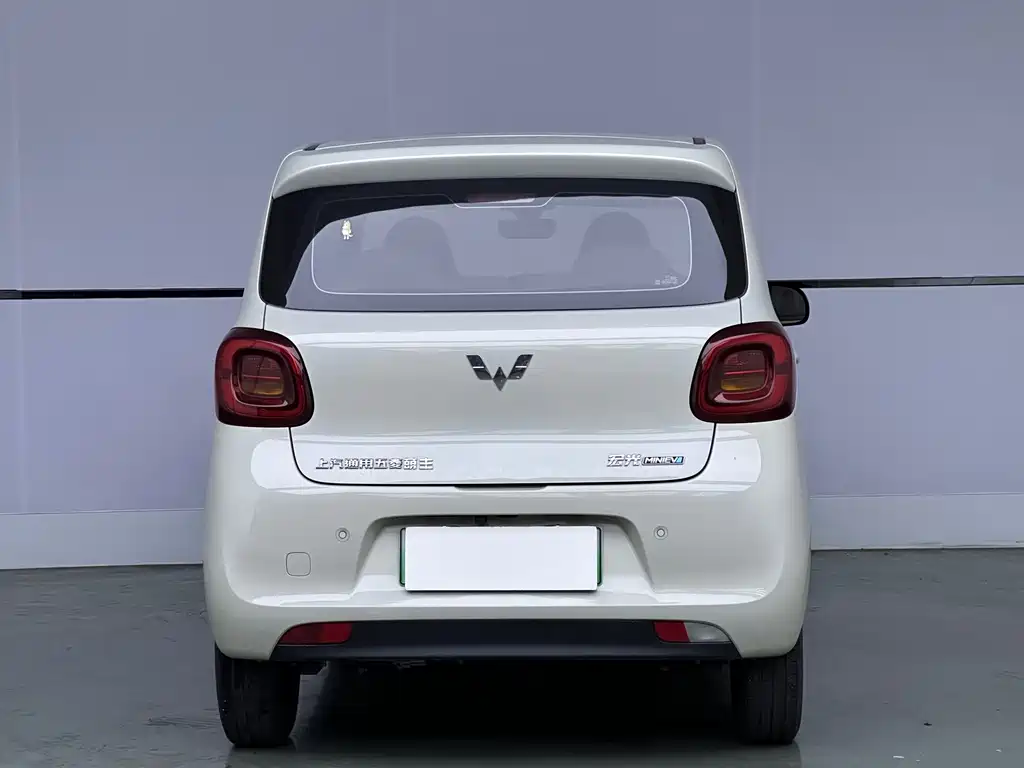 Wuling MINIEV — миниатюра 5
