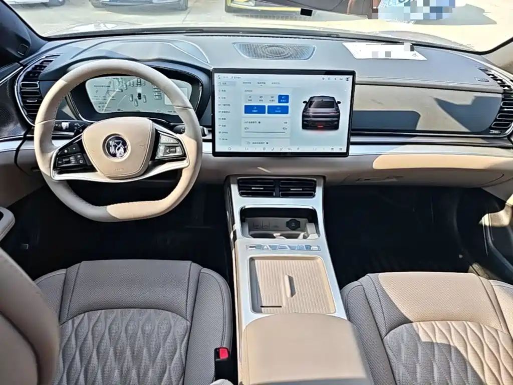 BYD Han — миниатюра 10