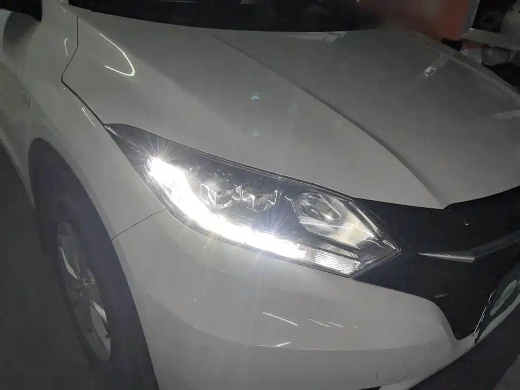 Honda Vezel — миниатюра 7
