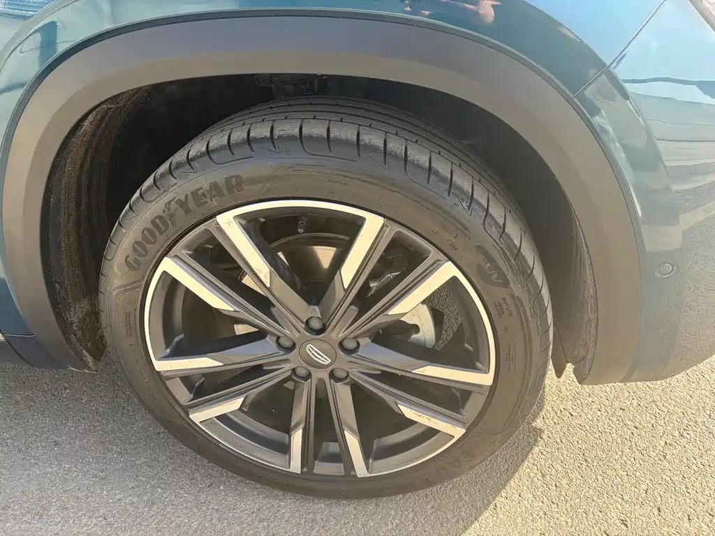 GEELY AUTOMOBILE XINGYUE L