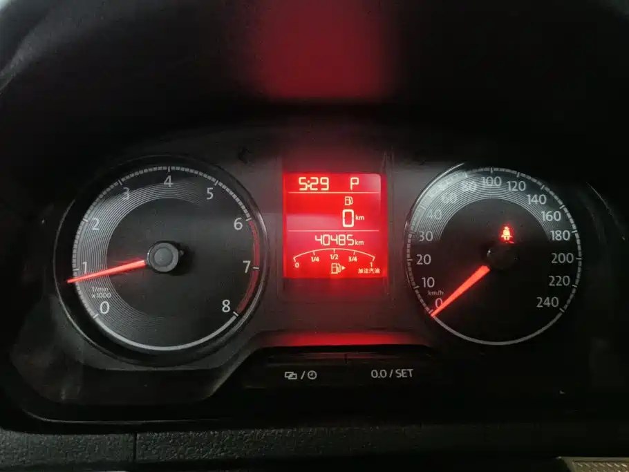 Volkswagen Jetta — миниатюра 14