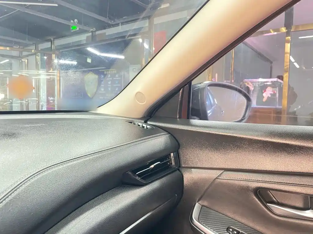 Nissan Sylphy — миниатюра 4