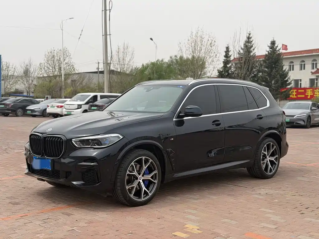 BMW X5 2023