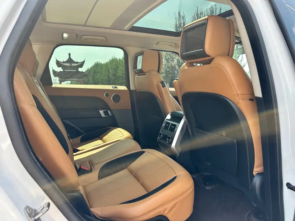 Land Rover Sport — миниатюра 11