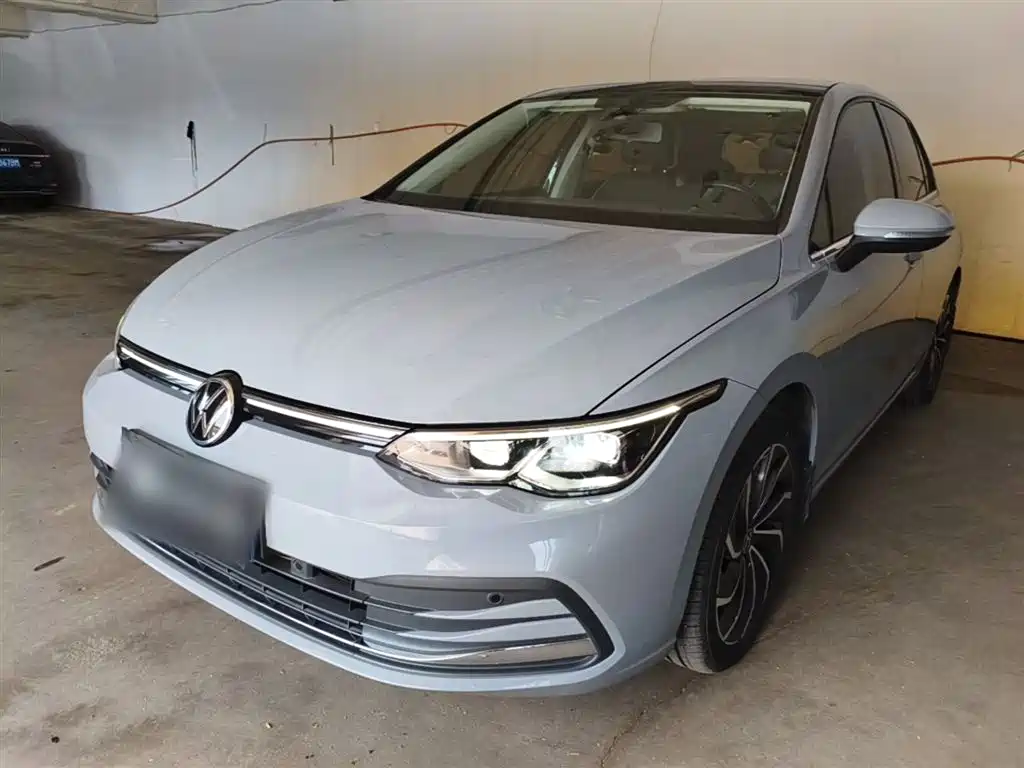 Volkswagen Golf 2023