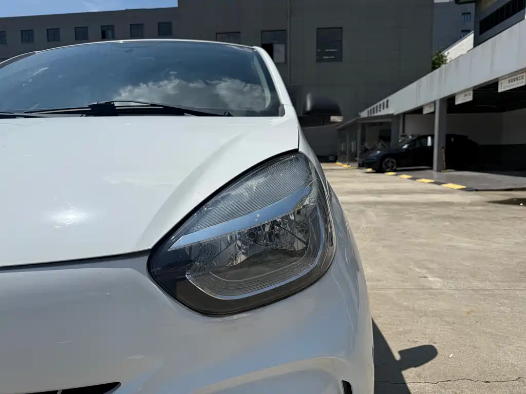 Roewe Clever — миниатюра 12