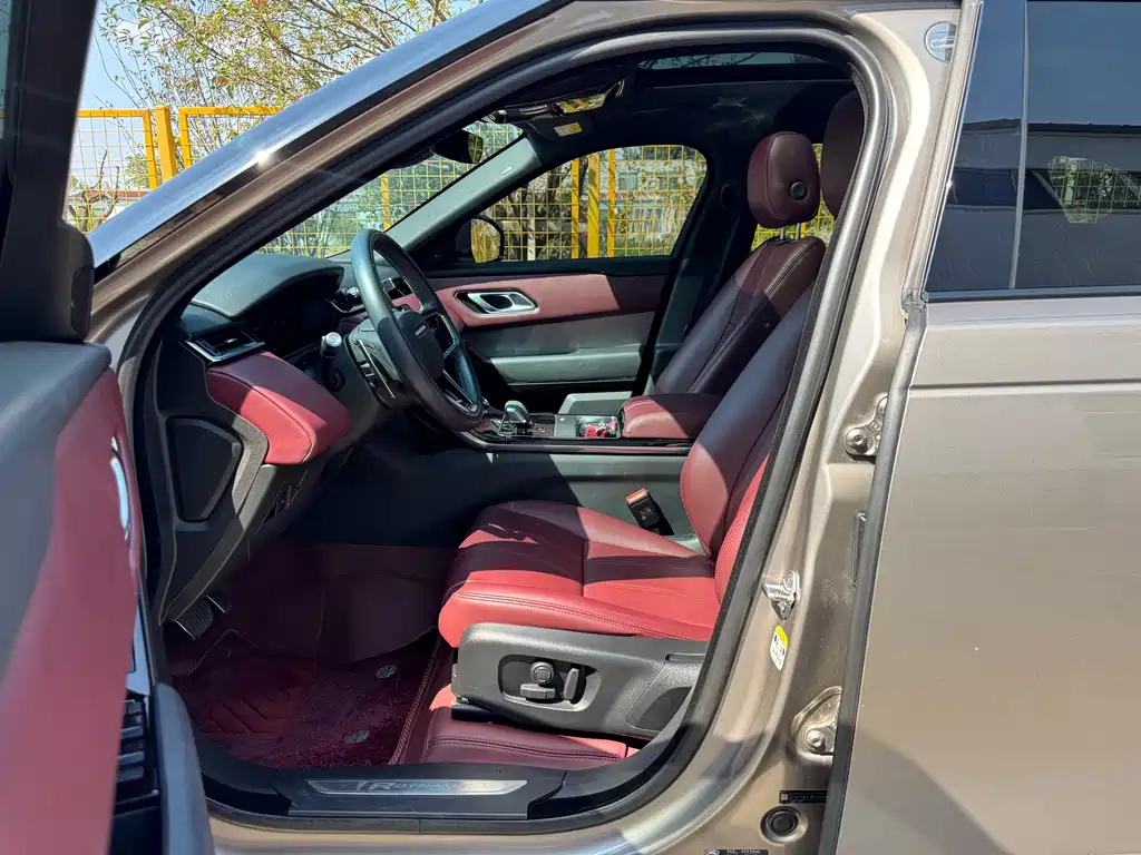Land Rover Velar — миниатюра 4