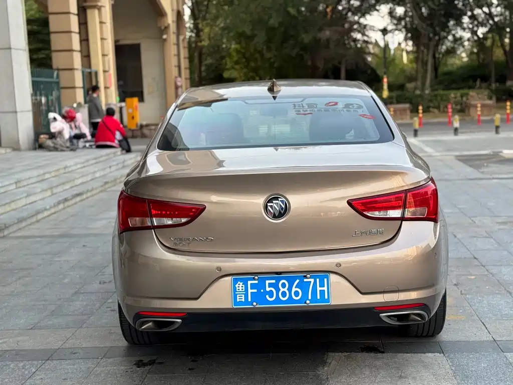 Buick Verano — миниатюра 5