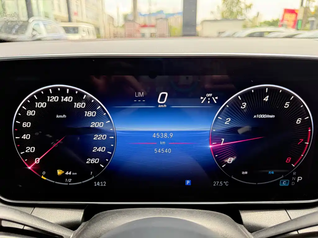 Mercedes-Benz GLC — миниатюра 33