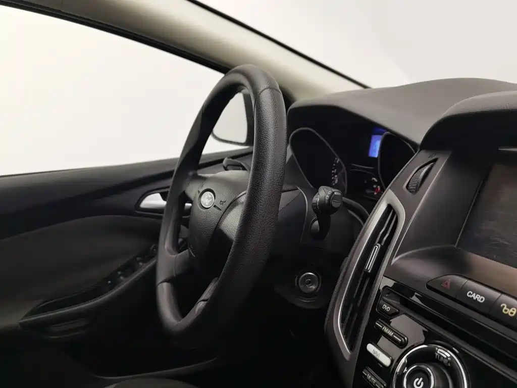 Ford Focus — миниатюра 22