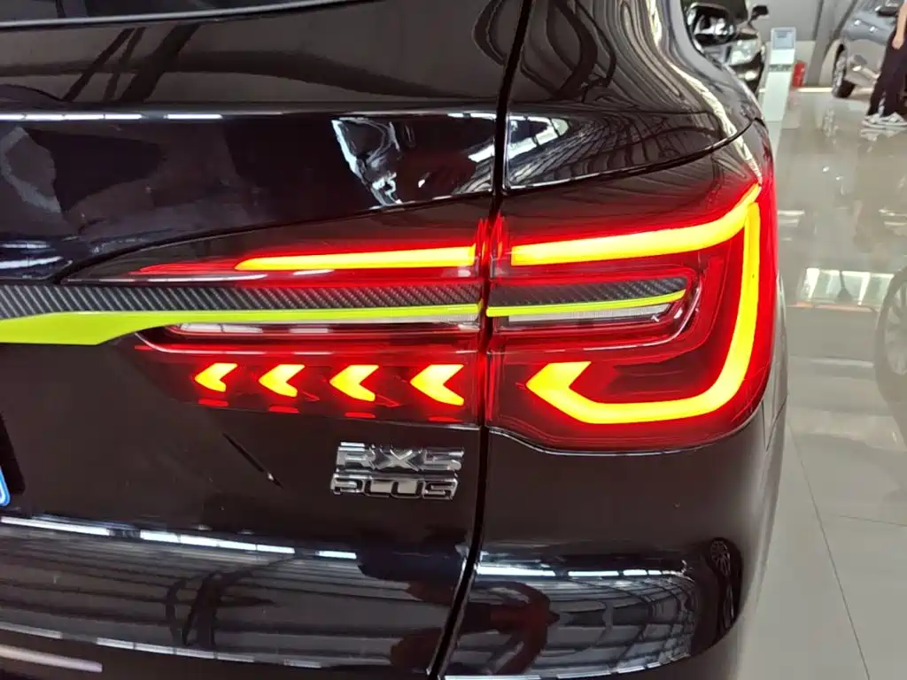 Roewe RX5 — миниатюра 8