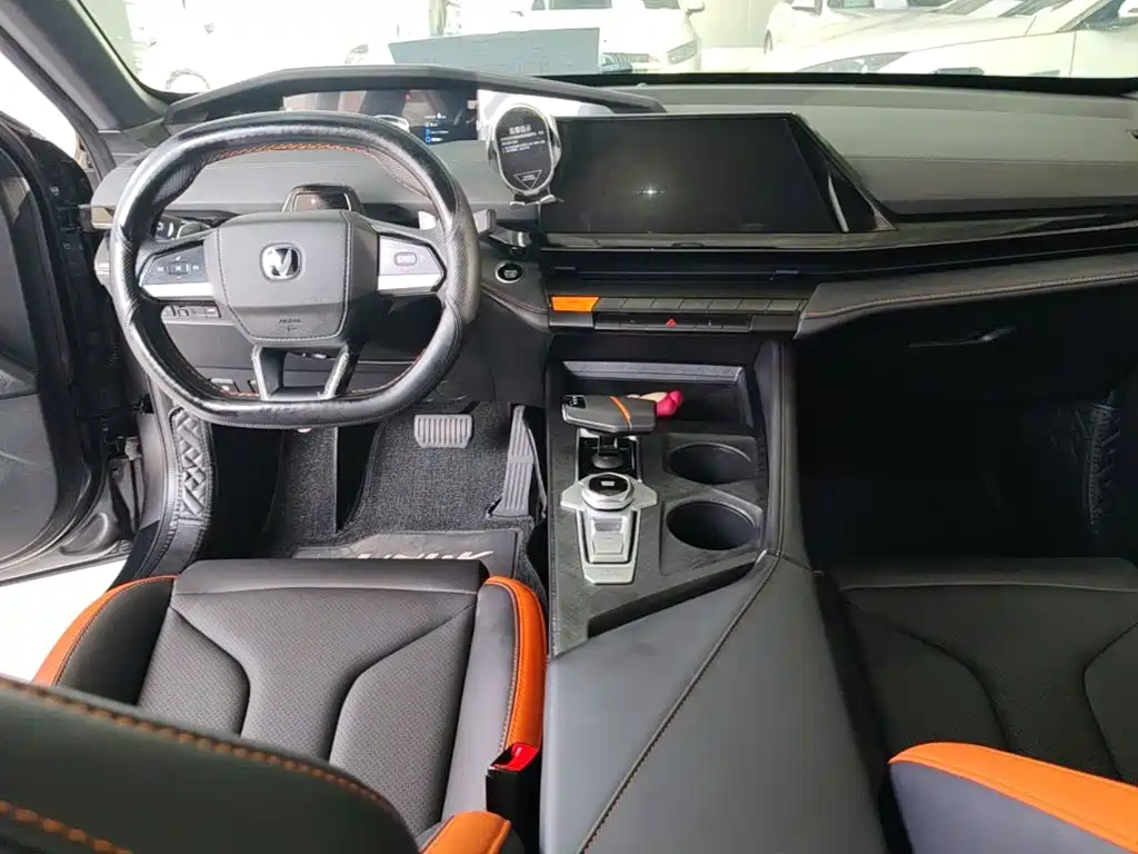 Changan UNI-V — миниатюра 10
