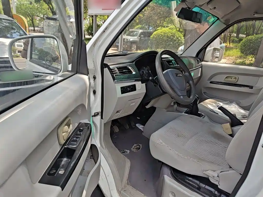 Jinbei Hiace X30L CNG — миниатюра 12