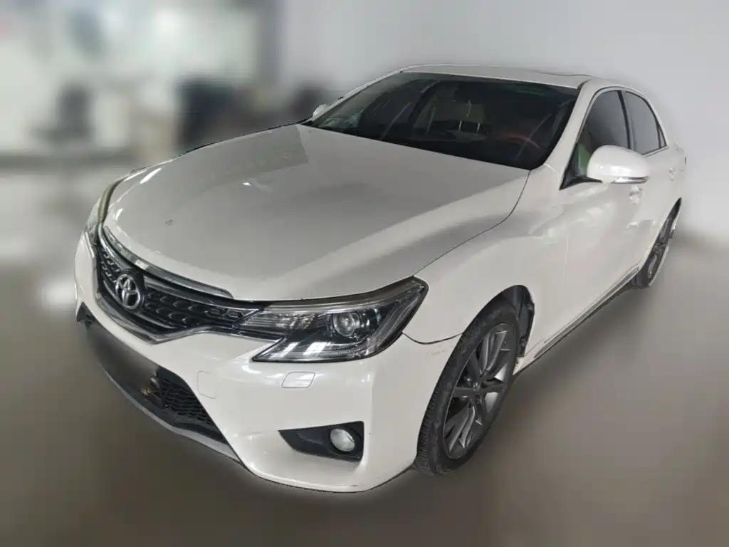 Toyota Reiz 2013 2.5V