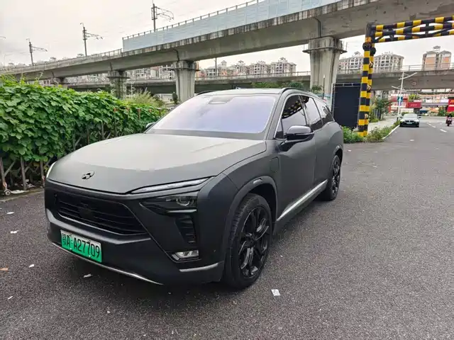 2021 Nio ES8