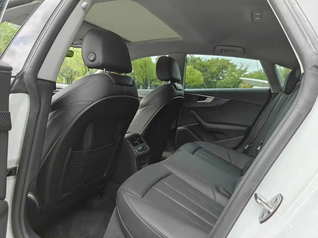 Audi A5 (Import) — миниатюра 9