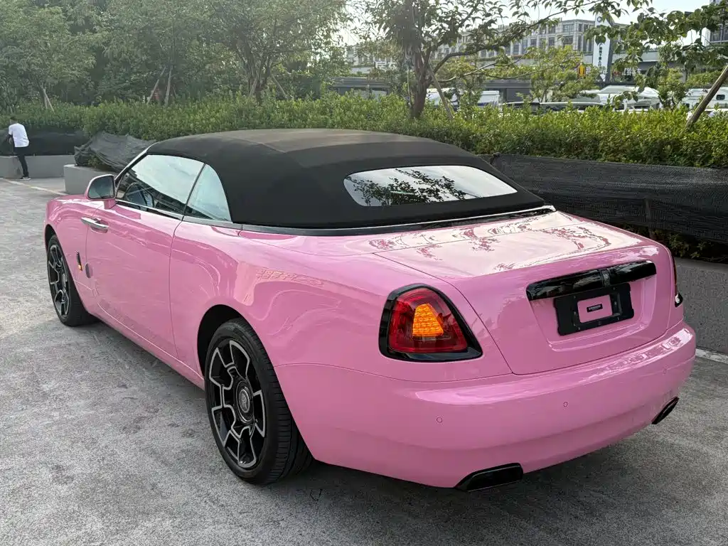 Rolls-Royce Dawn — миниатюра 3