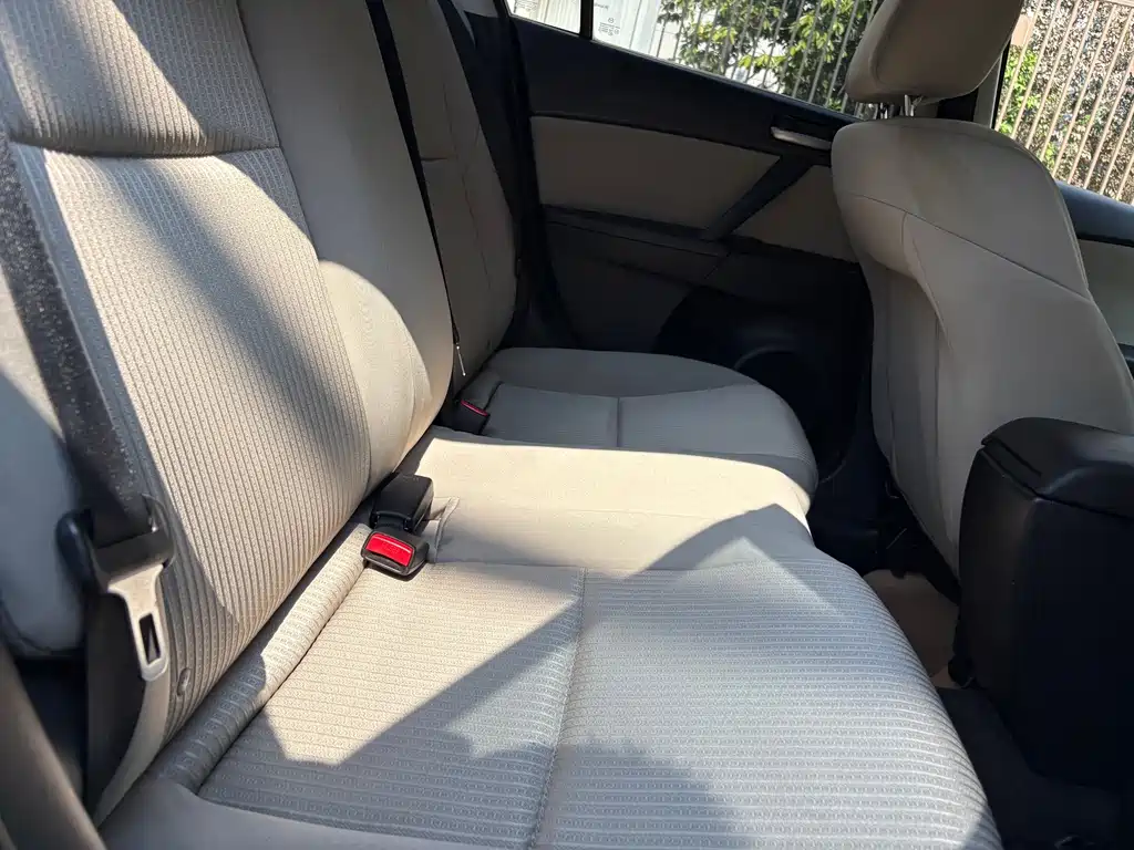Mazda 3 Xingcheng — миниатюра 9