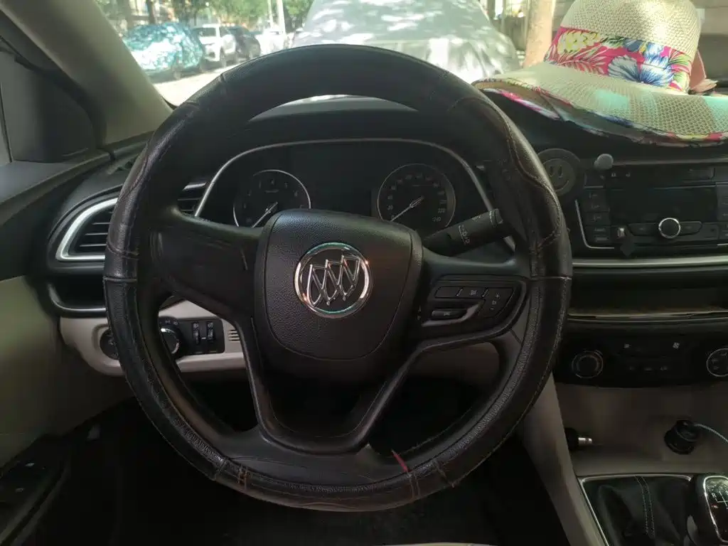 Buick Excelle — миниатюра 11